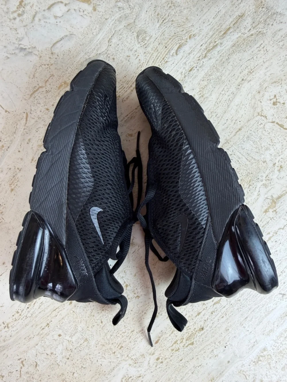 Nike Little Kids’ Air Max 270 Casual Sneakers 1.5Y